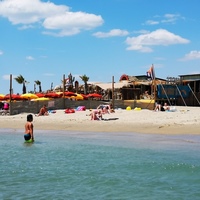 Photo de france - La plage de la Roquille et le Mango's Beach Bar